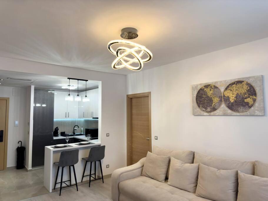 Luxury 2 Bedroom Apartment Bucharest Exterior photo